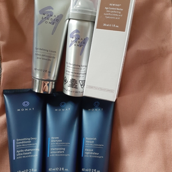 Monat Products - Picture 3 of 3